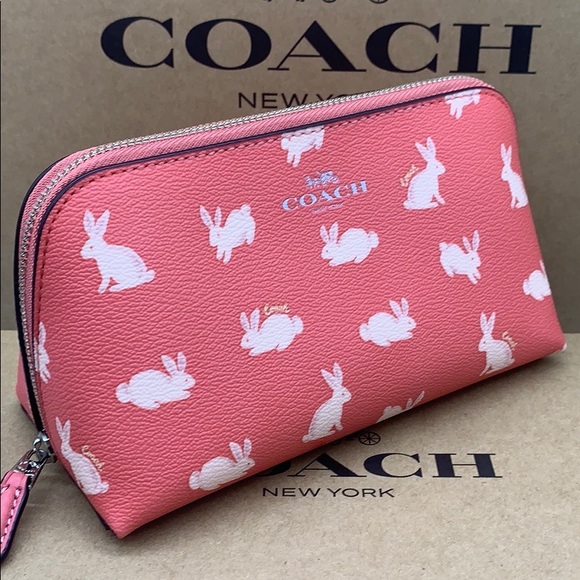 COACH COSMETIC CASE 17 WITH BUNNY SCRIPT PRINT - Picture 4 of 16
